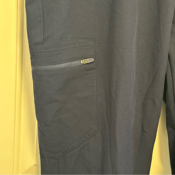 Figs Zamora 2.0 Jogger Scrub Pants Navy Blue Technical Collection Size XL - Picture 5 of 8